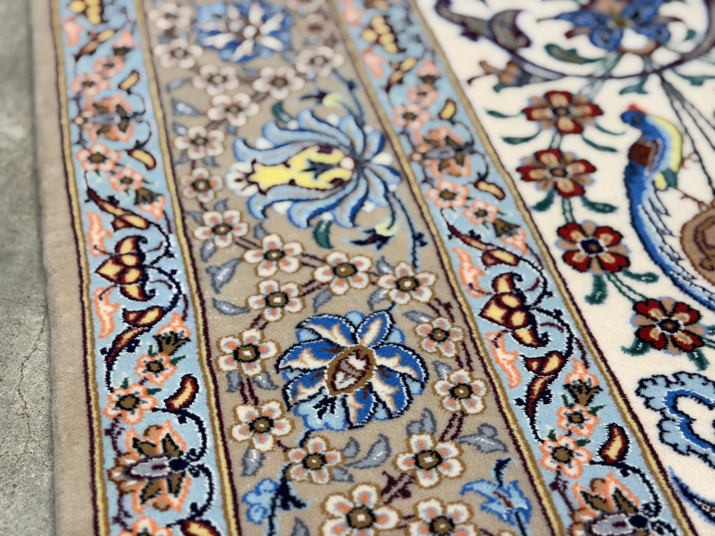 Hand-Knotted Persian Isfahan Rug -Garden of Birds- 3’7”x5’5”