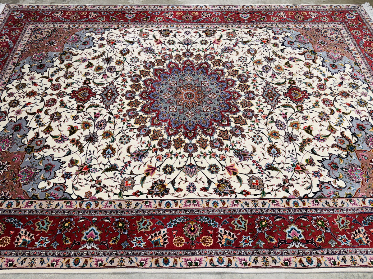 Hand-Knotted 50 Raj Persian Tabriz Rug - 6'9"x9'9"