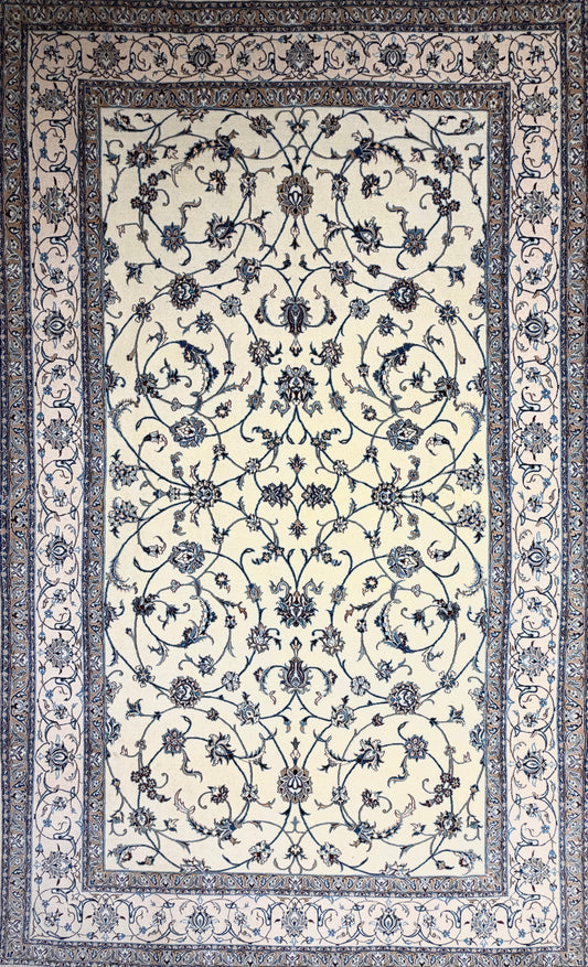 Hand-Knotted 6 La Persian Nain Rug - 5'1"x8'6"