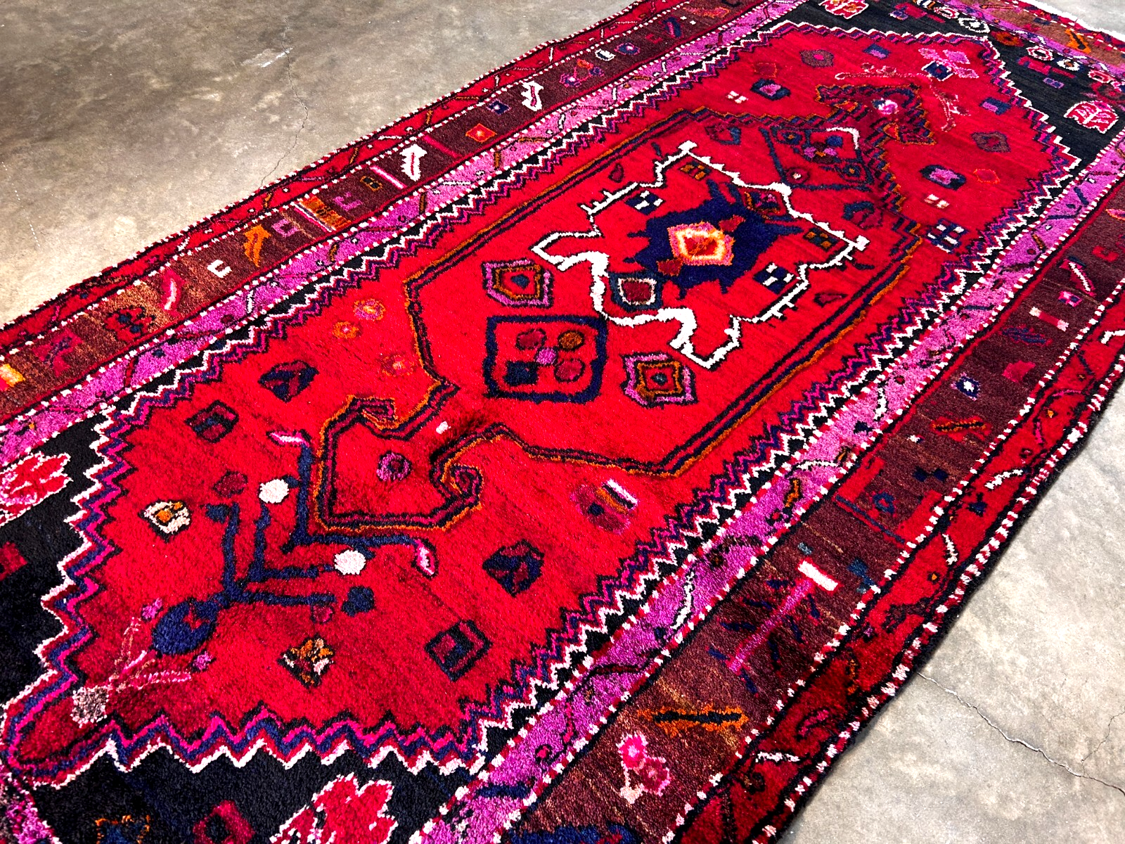 4'5" x 8'10'' Hand-Knotted 100% Lamb Wool Mousele Area Rug - Carpet