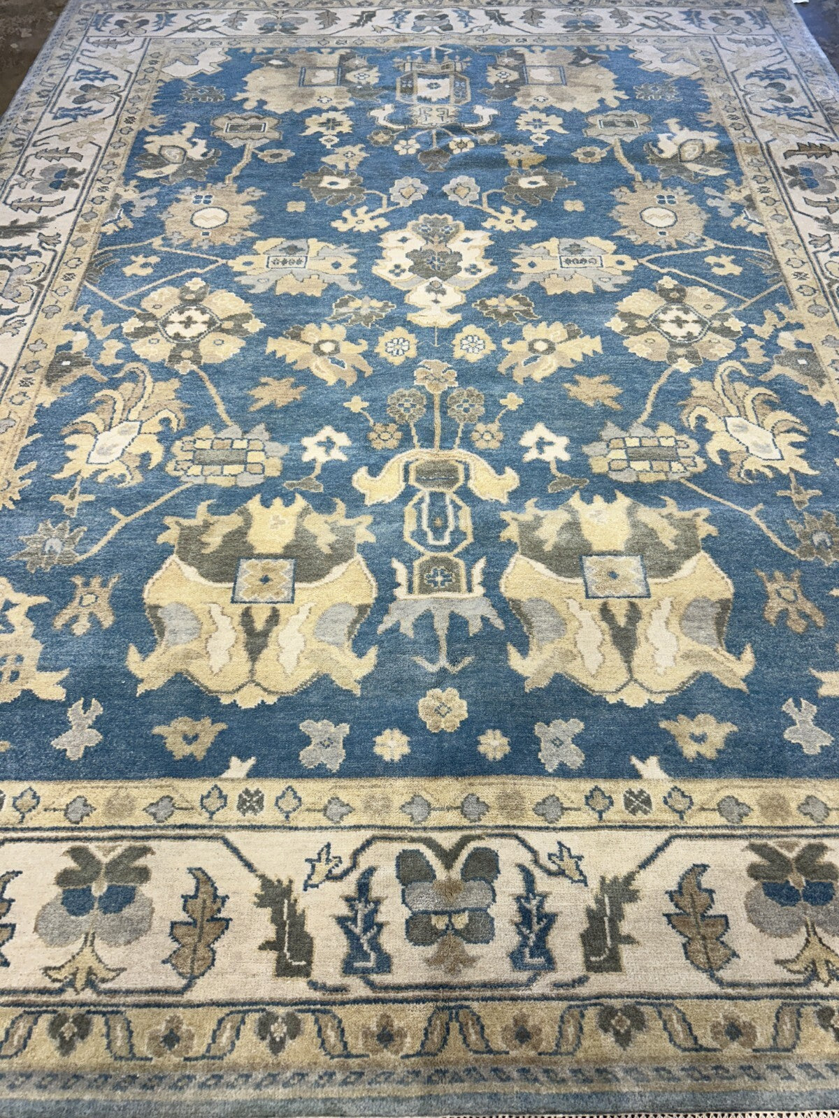 9'1"x12'2" Hand-Knotted 100% Wool Pile Oushak Rug