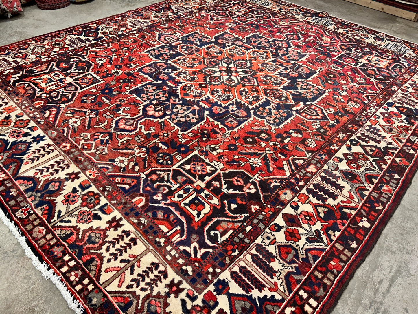 10'3"x12'2" Hand-Knotted 100% Wool Pile Bakhtiarie Rug