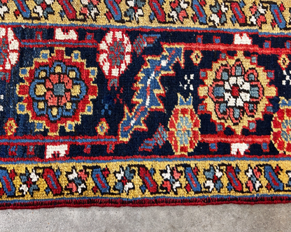 Collector Item - 8'x11'4" Antique Fine Lamb Wool Hand-knotted Serapie Rug