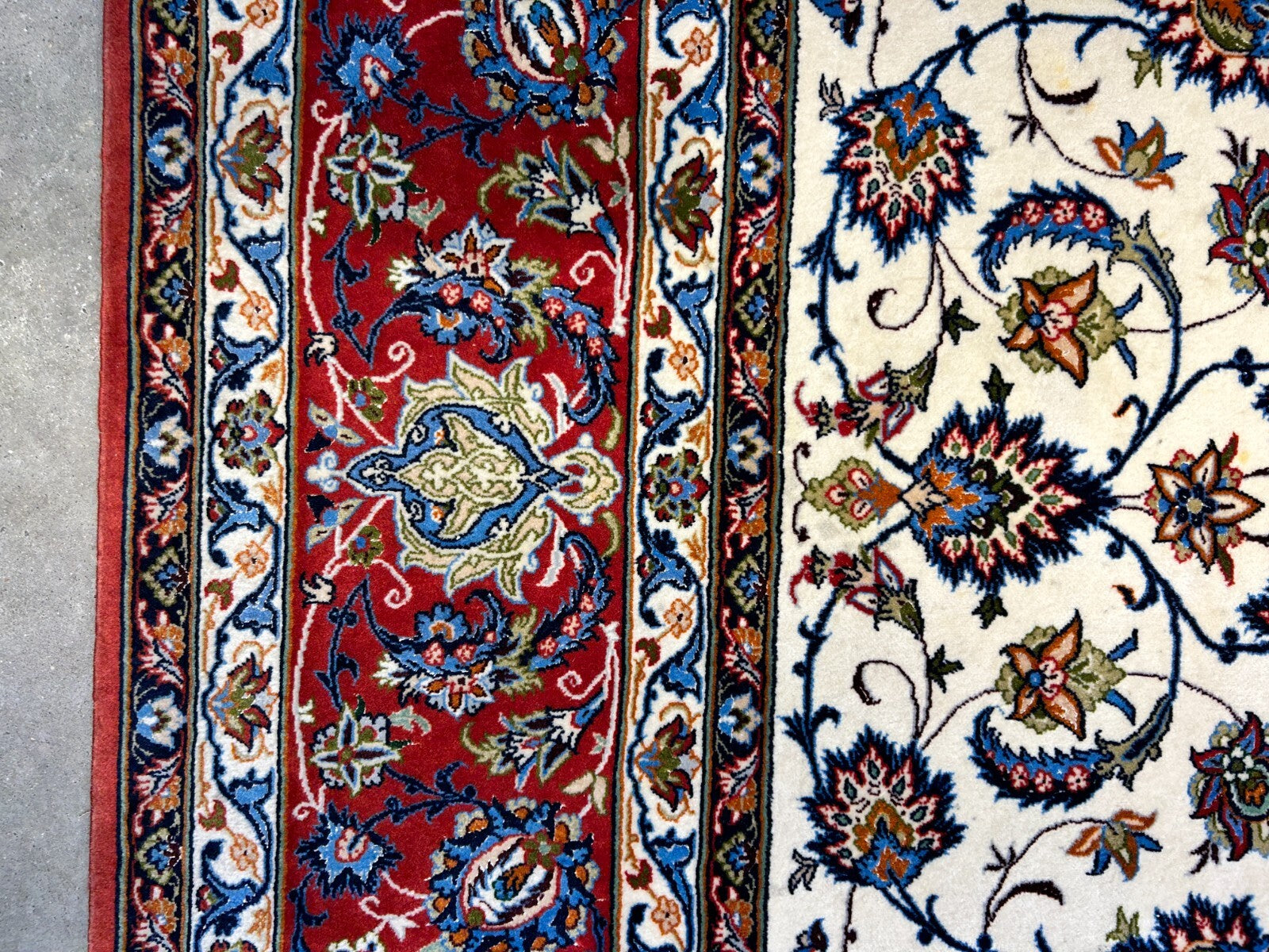 6'9"x10'3" Extra-Fine Hand-Knotted Wool & Silk Blend Isfahane Area Rug - Signed