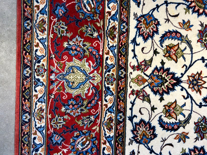 6'9"x10'3" Extra-Fine Hand-Knotted Wool & Silk Blend Isfahane Area Rug - Signed