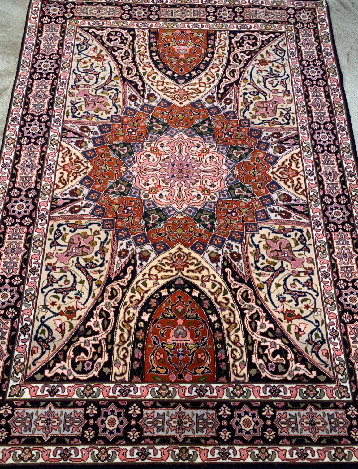 3'5"x5' Hand-Knotted Silk & Wool Tabrize Gonbadi Area Rug