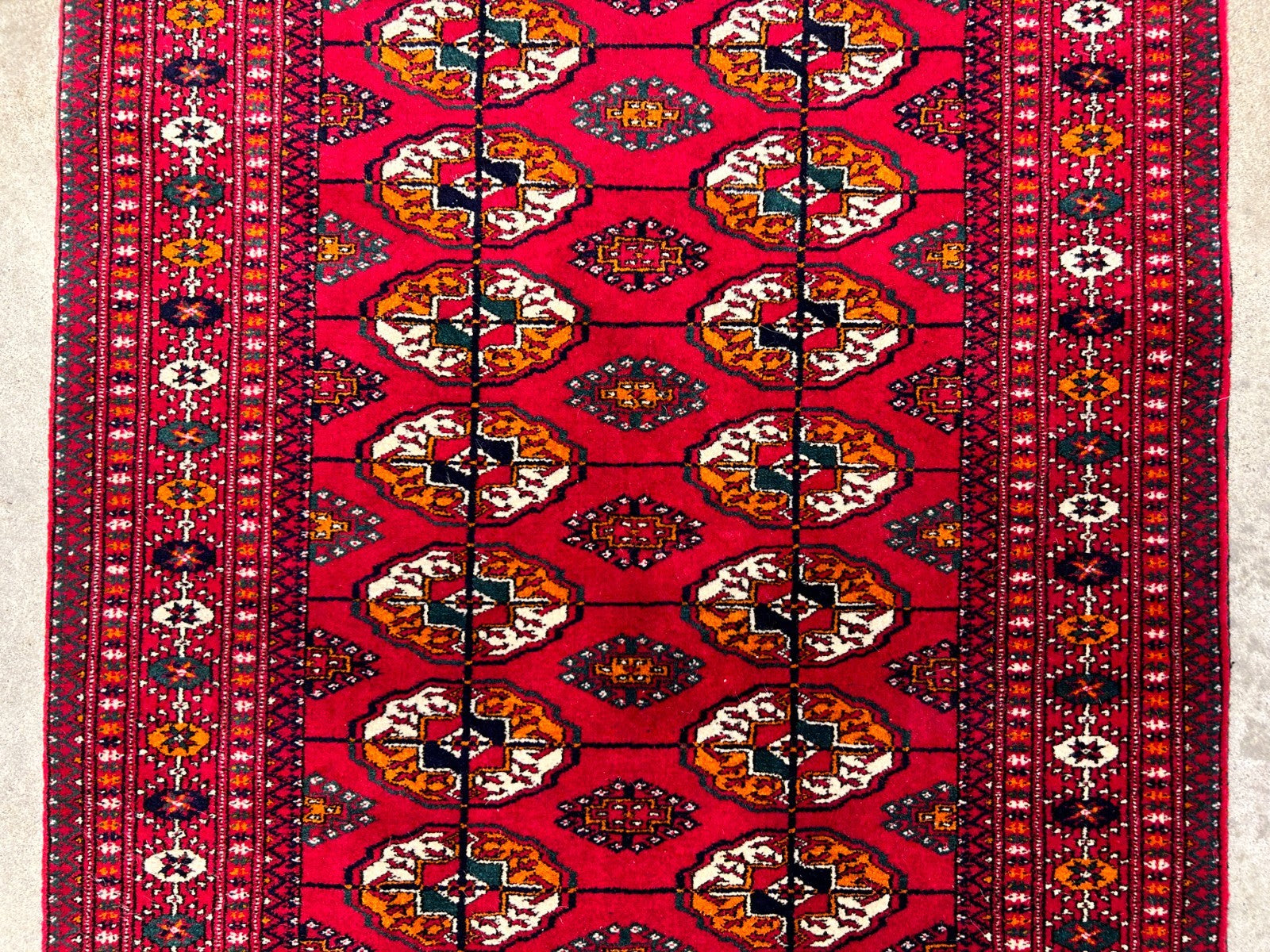 2'8"x3'10" Hand-Knotted 100% Wool Pile Bokhara Rug