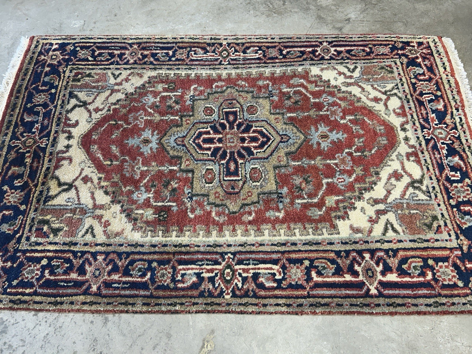 3’x4’9" Hand-Knotted 100% Wool Indoserapi Area Rug - Carpet