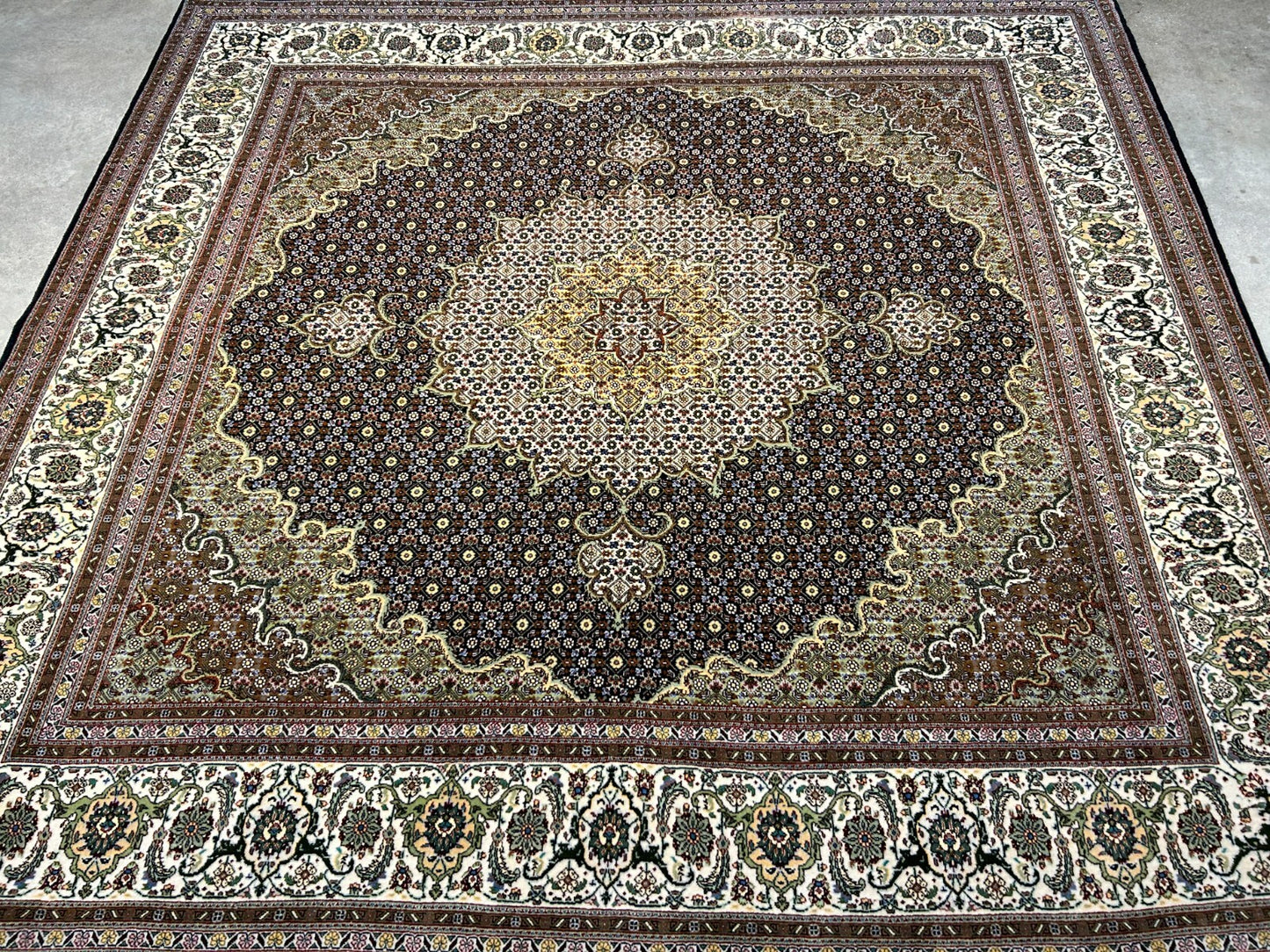 6'6"x6'8" Very Fine Hand-Knotted Wool & Silk Tabrize Rug