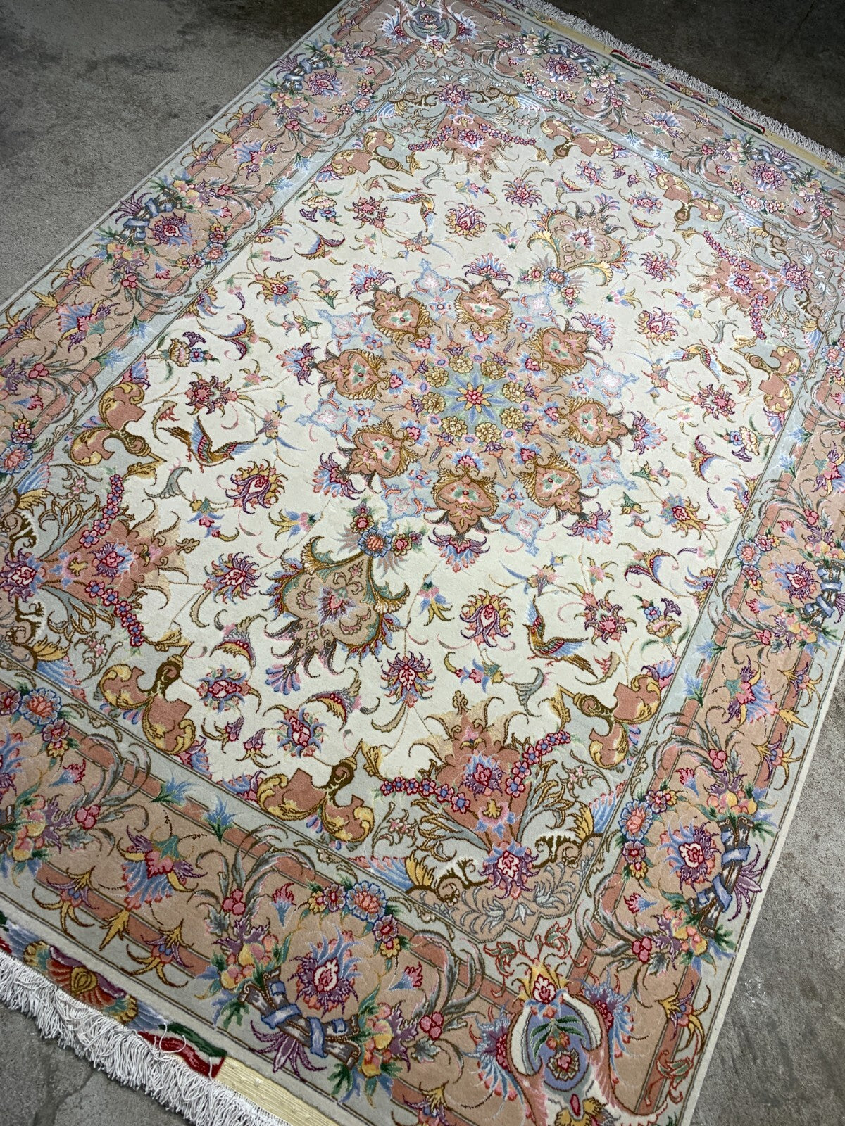 4'10"x6'10" Very Fine Hand-Knotted Wool & Silk Blend Tabrize Carpet - Area Rug