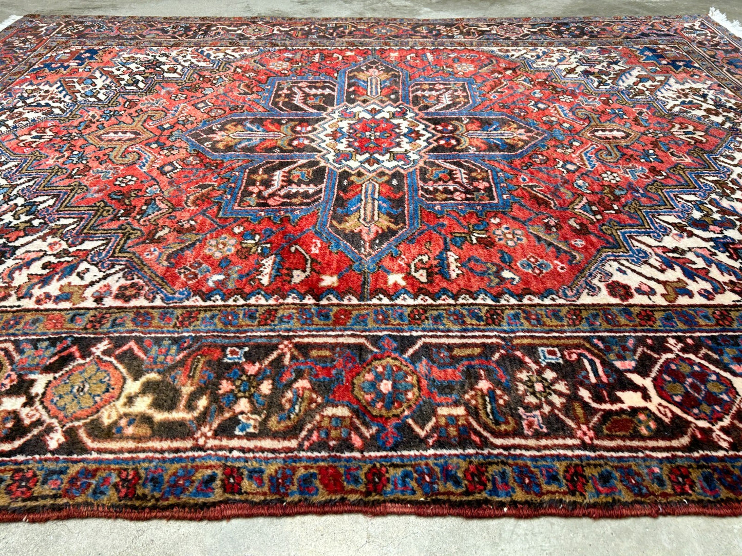 6'6"x8'10" Hand-Knotted 100% Wool Herize Carpet - Area Rug