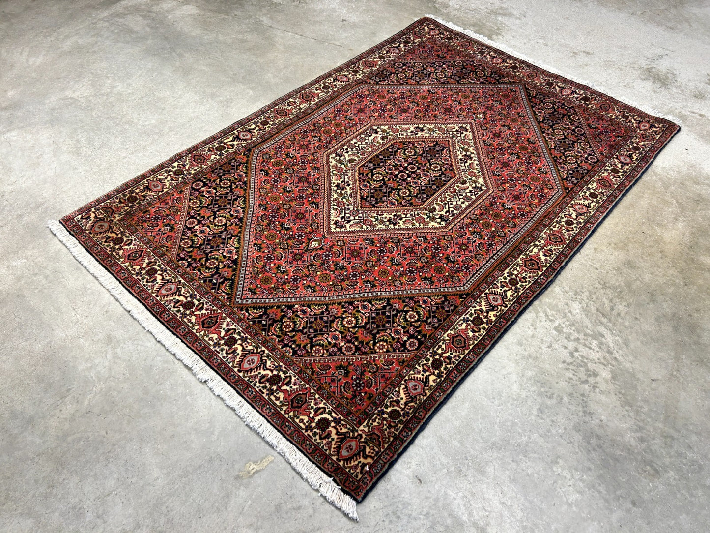 3'8"x5'7" Hand-Knotted 100% Wool Bidjare Carpet - Area Rug