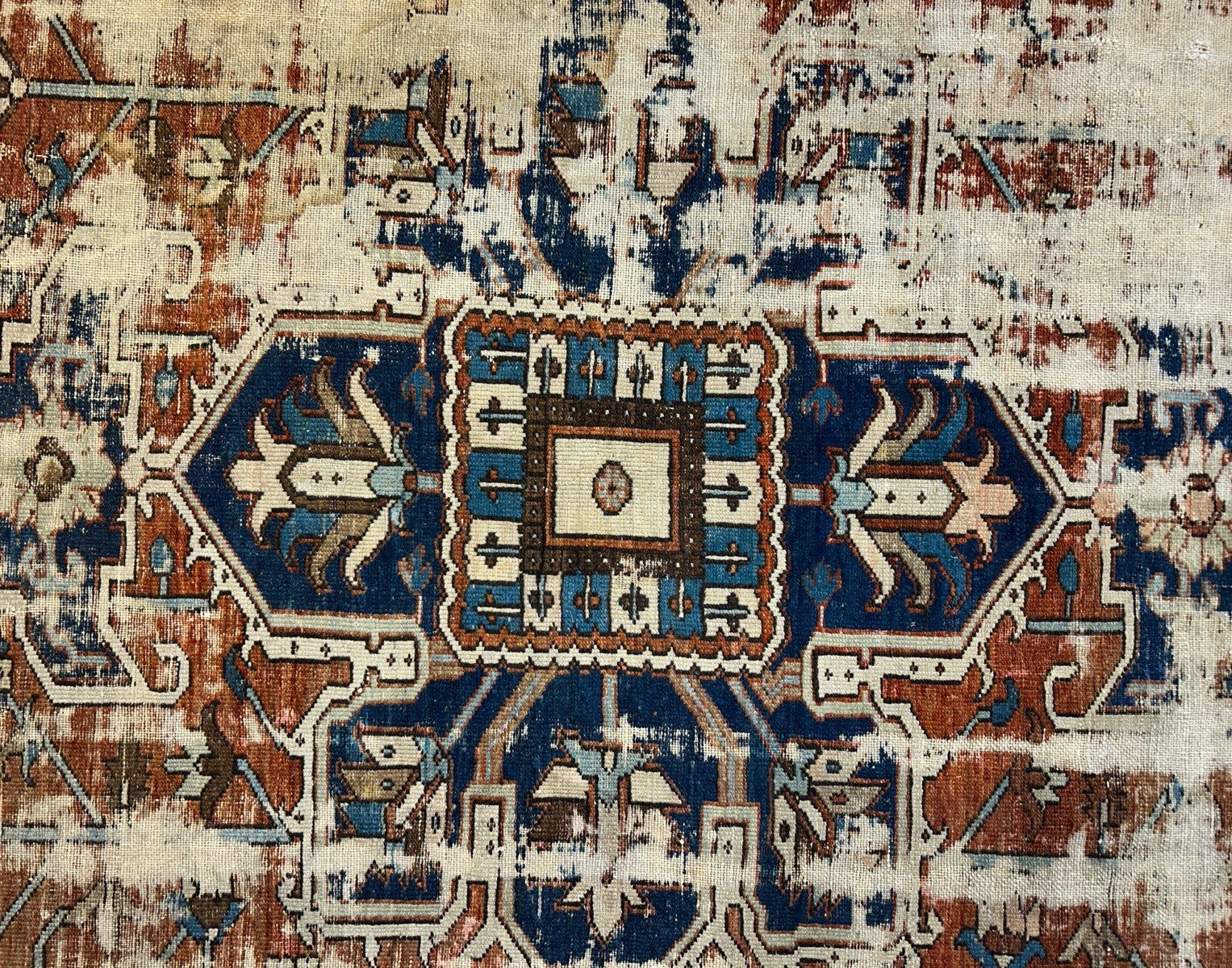 Collector Item- 10’5”x12’8” Old Antique Hand-Knotted Wool Pile Serapie Area Rug