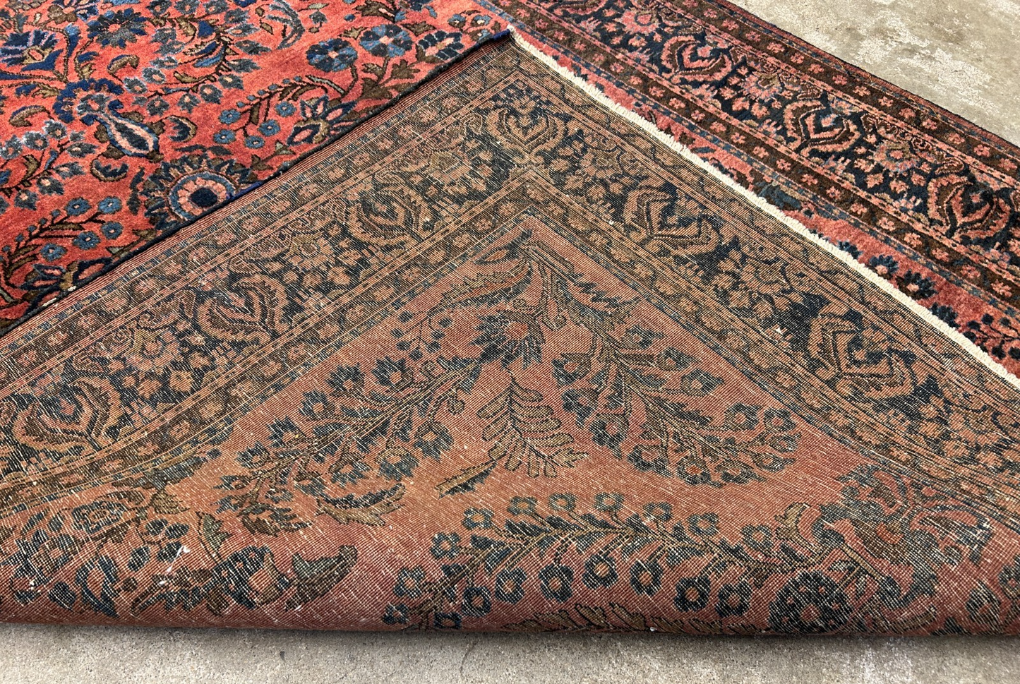 4'9"x6'3" Collector Antique Hand-Knotted 100% Wool Sarouke Rug