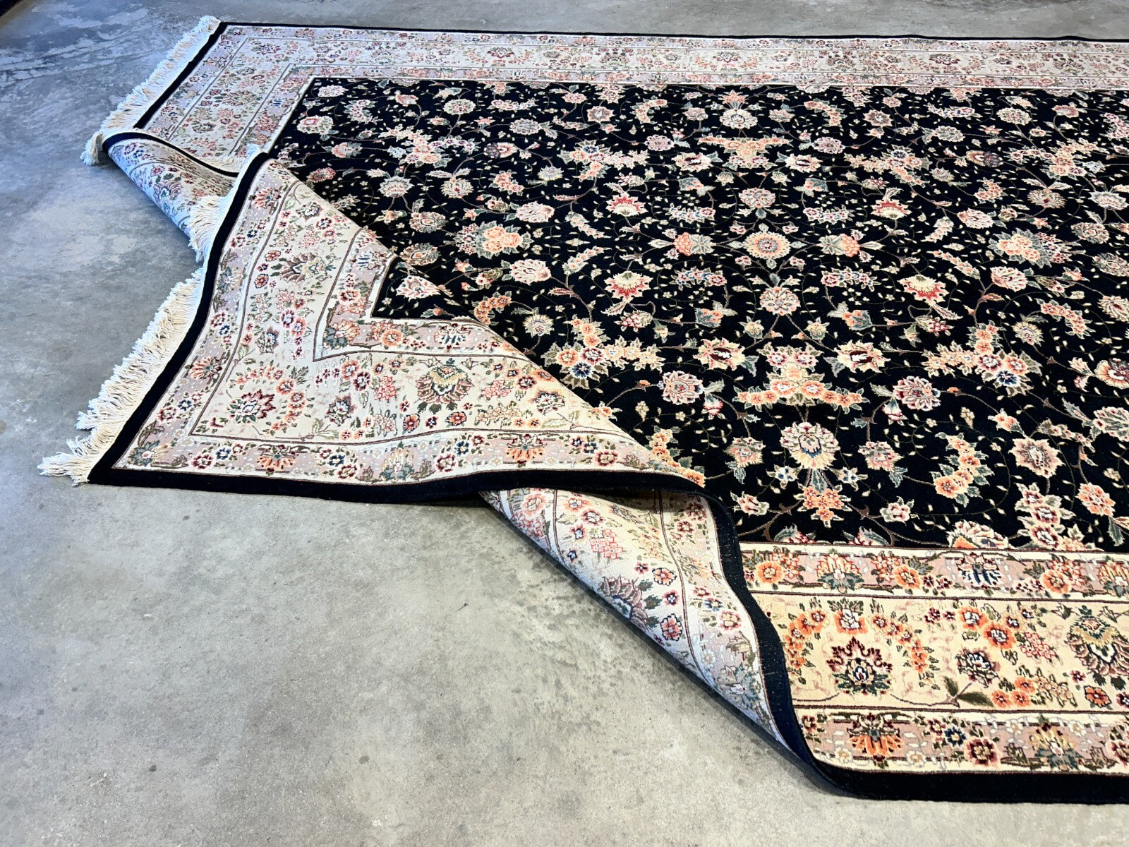 8'9"x11'6" Hand-Knotted Wool & Silk Blend Oriental Rug