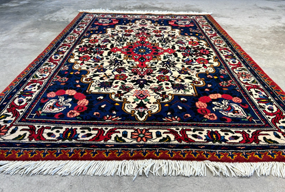 3'5"x5'2'' Hand-Knotted 100% Wool Persiane Bakhtiarie Area Rug