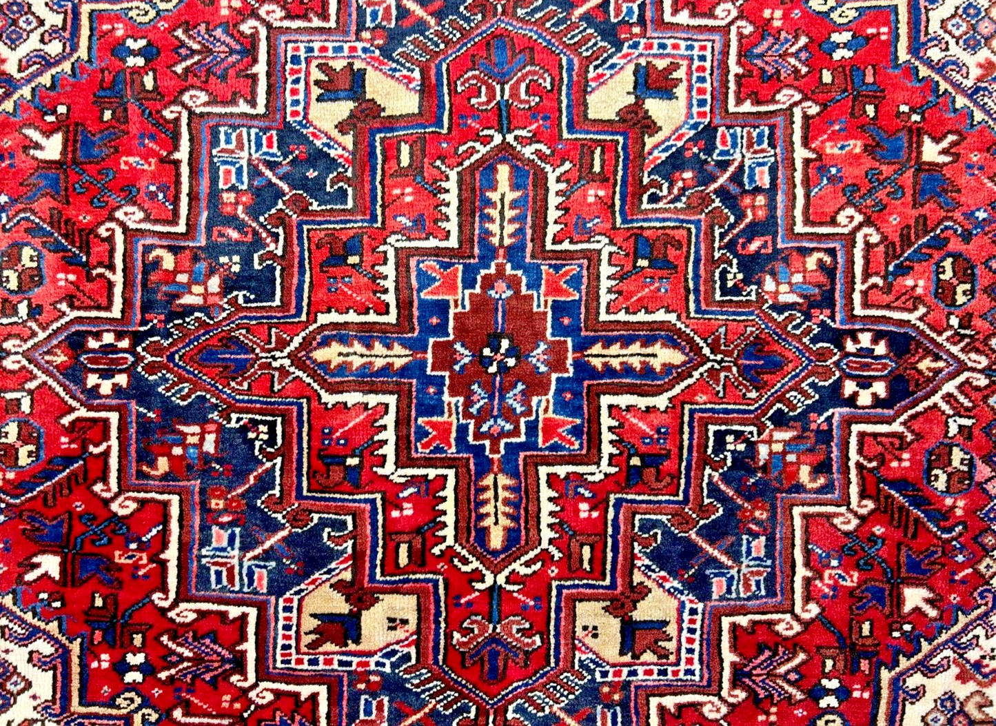 7'2"x10'1" Hand-Knotted 100% Wool Herize Carpet - Area Rug