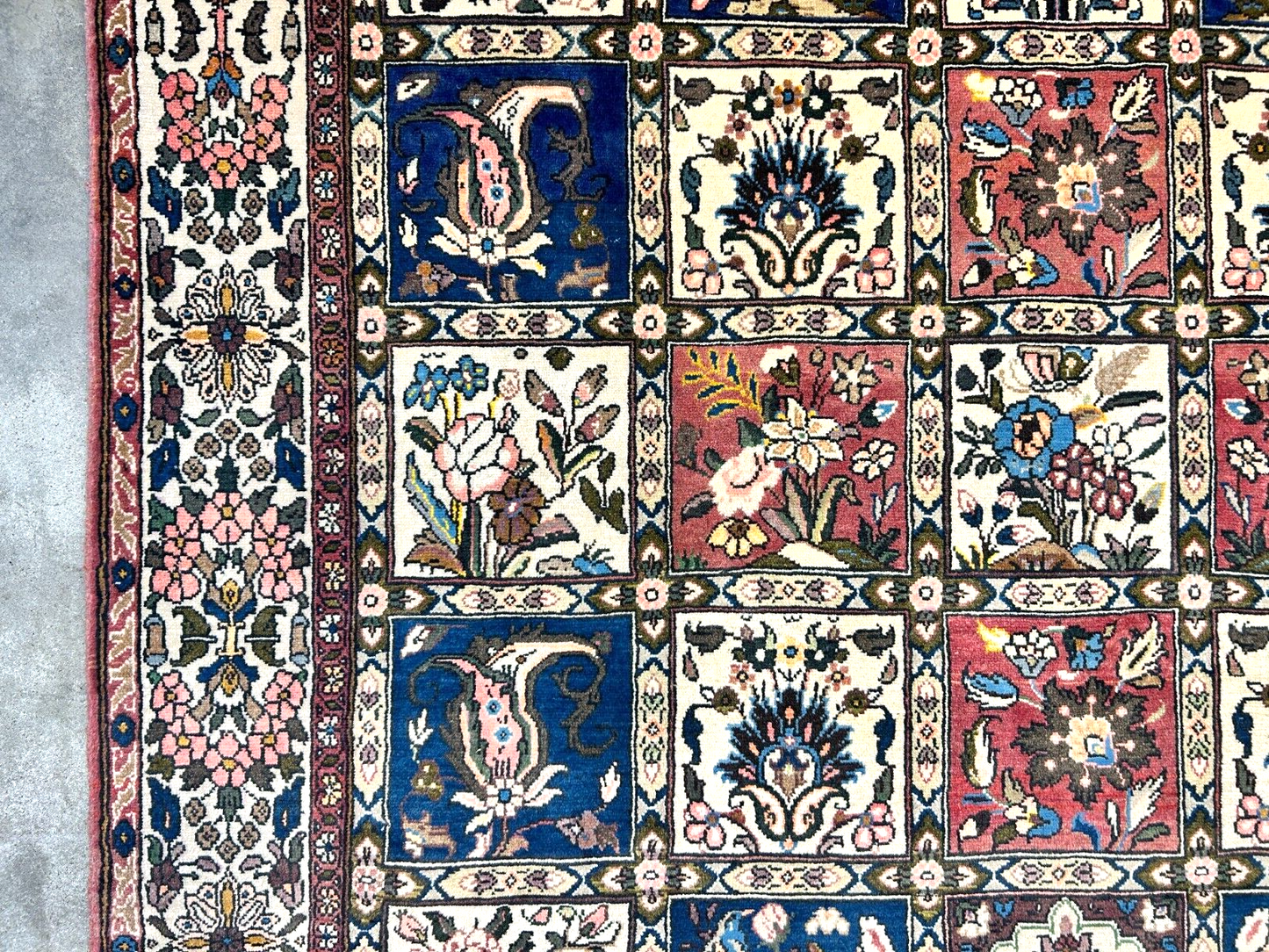 6'6"x10'0" Hand-Knotted 100% Lamb Wool Bakhtiarie Carpet - Area Rug