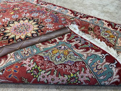 2'x3' Very Fine Hand-Knotted Wool & Silk Tabrize Rug