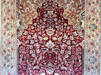 2'8"x4'1" Hand-Knotted 100% Silk Persiane Style Prayer Rug