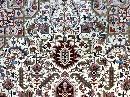 6'8"x10' Fine Hand-Knotted Wool & Silk Blend Tabrize Herize Carpet - Area Rug