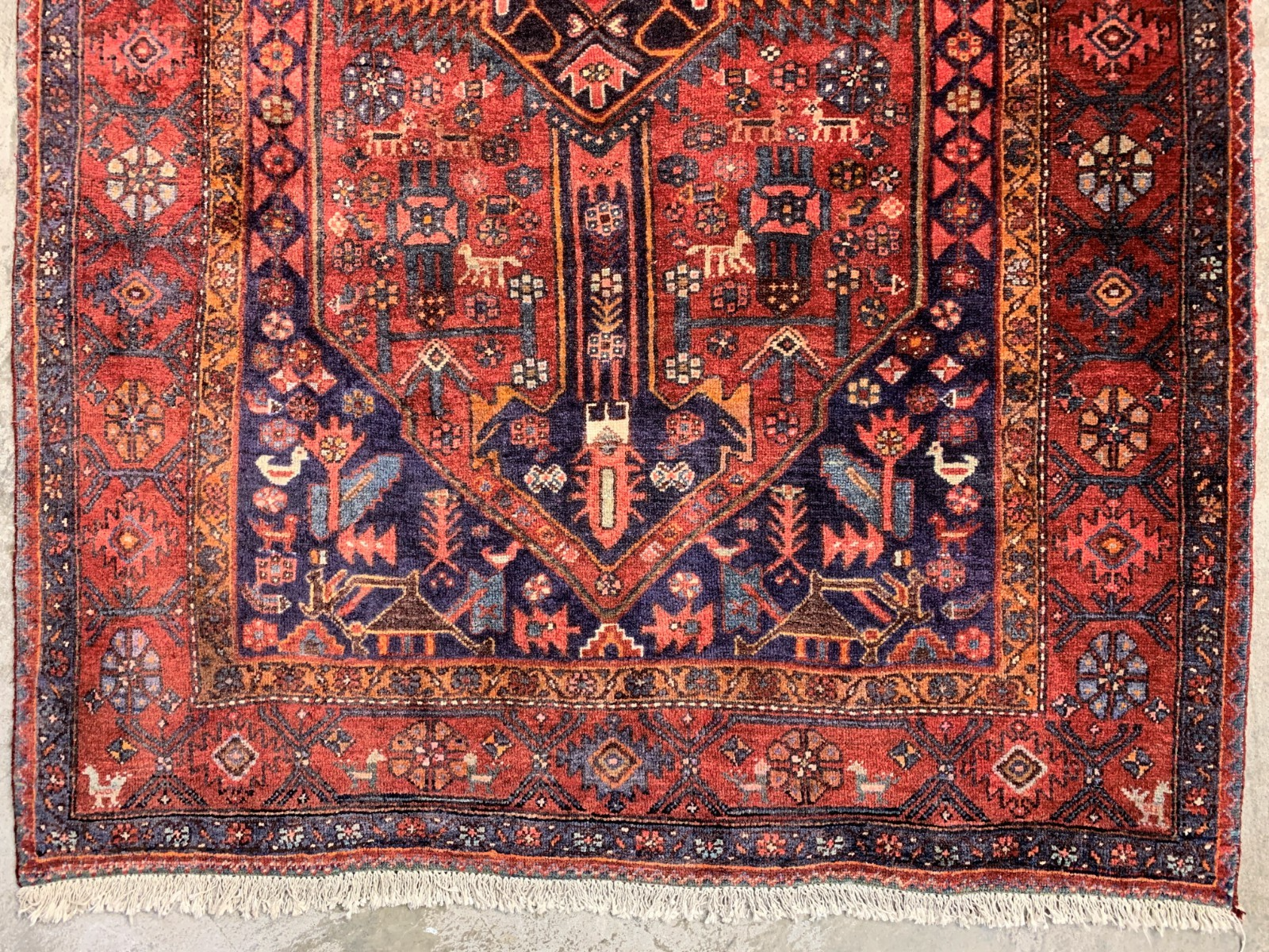 Collector  Item - 4'3"x7'7" Antique Fine 100%  Wool Pile Bidjare Area Rug