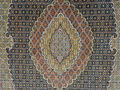 6'8"x9'8" Fine Hand-Knotted Wool & Silk Oriental Tabrize Rug - Area Carpet