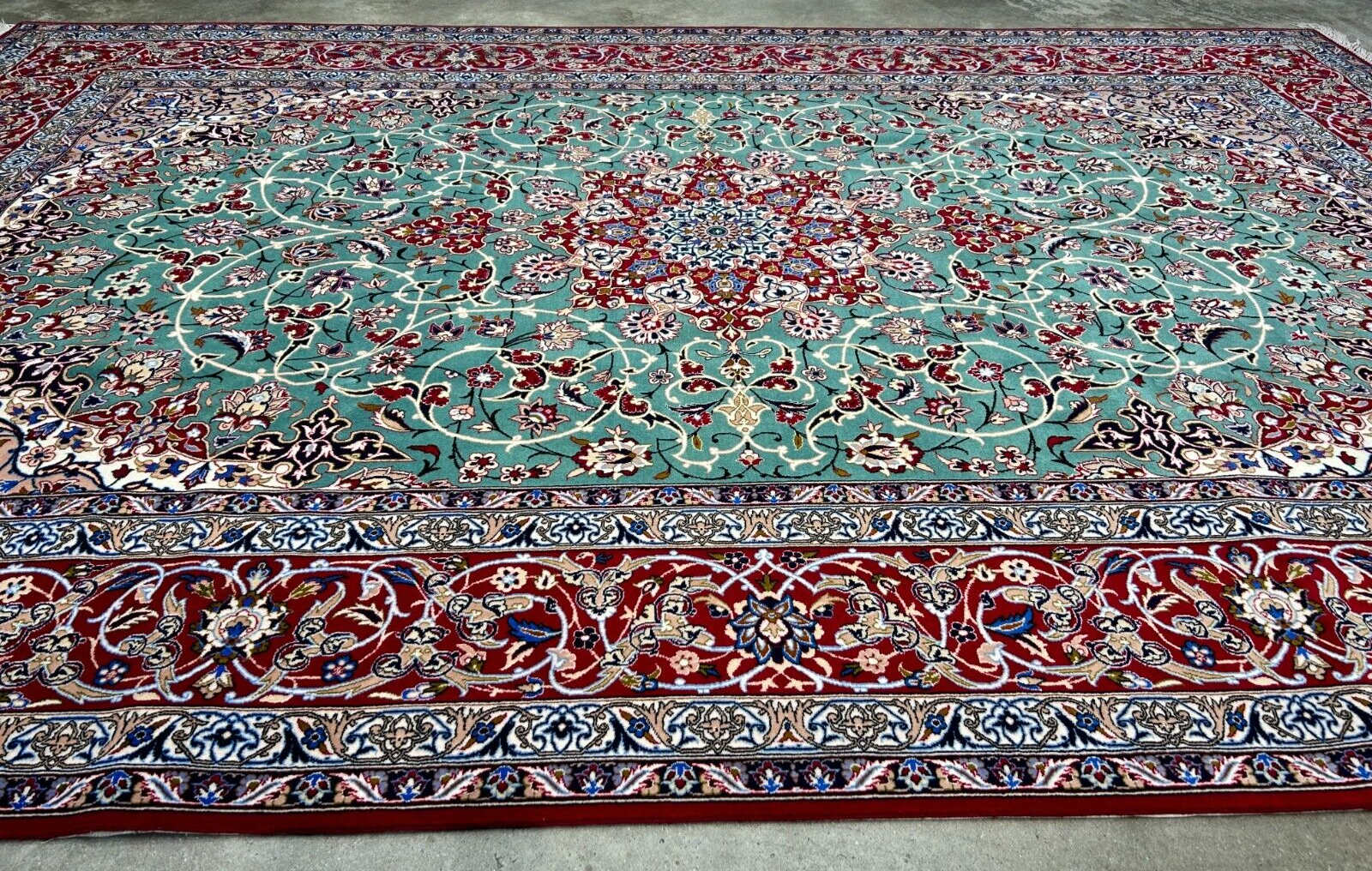 6'9"x10' Extra-Fine Hand-Knotted Wool & Silk Blend Isfahane Area Rug - Signed