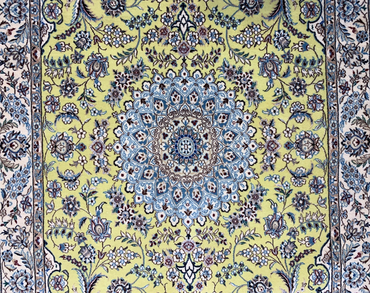 3'5"x5'10''  Very Fine Hand-Knotted Silk & Wool Naine Area Rug - Carpet
