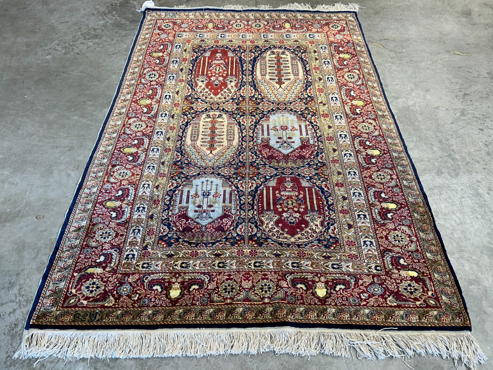 3'x4'5" Exquisite Fine Hand-Knotted 100% Silk Hereke Area Rug