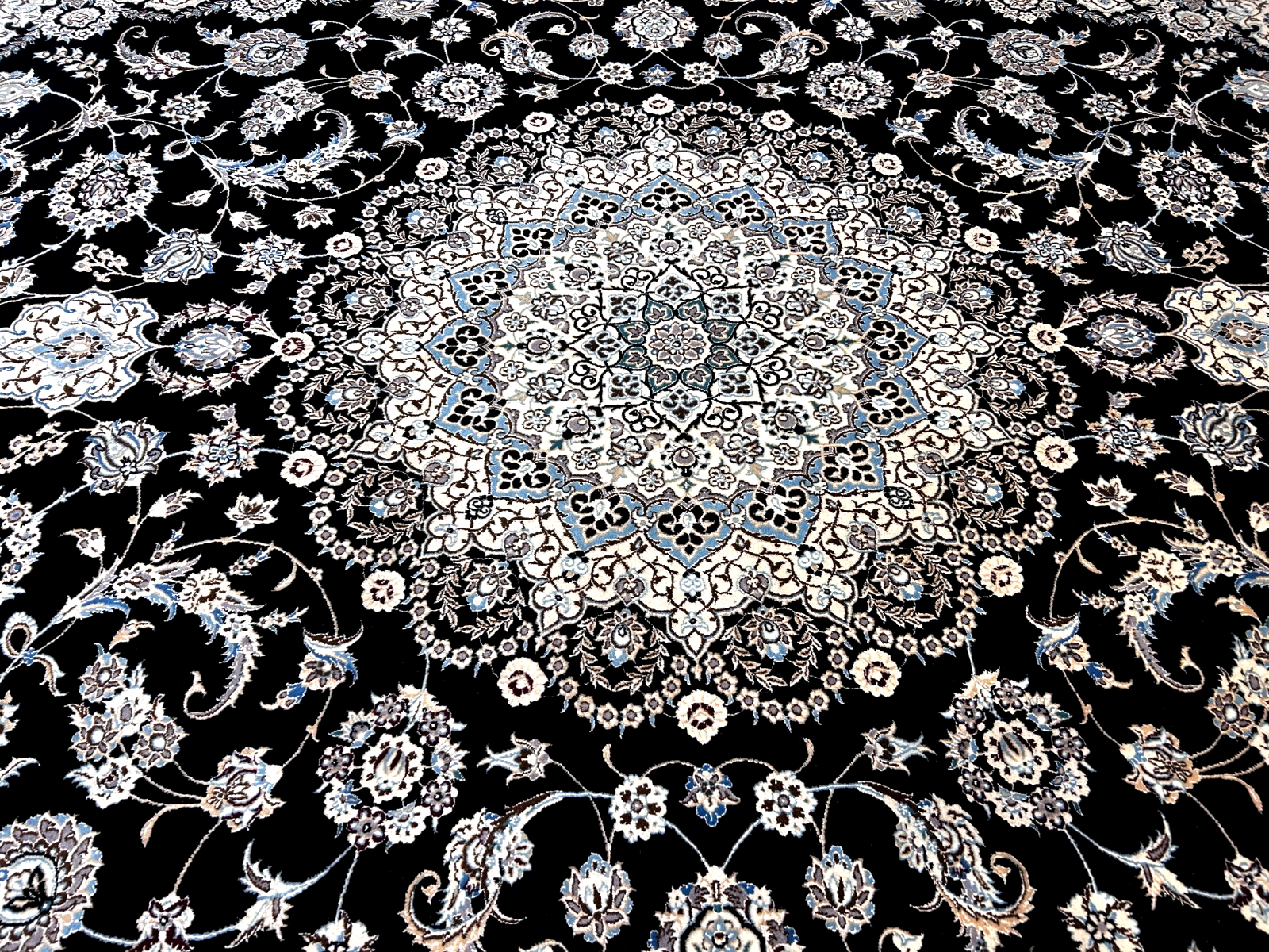  8'3"x11'10'' Very Fine Silk & Wool Habibian Naine Area Rug - Area Carpet