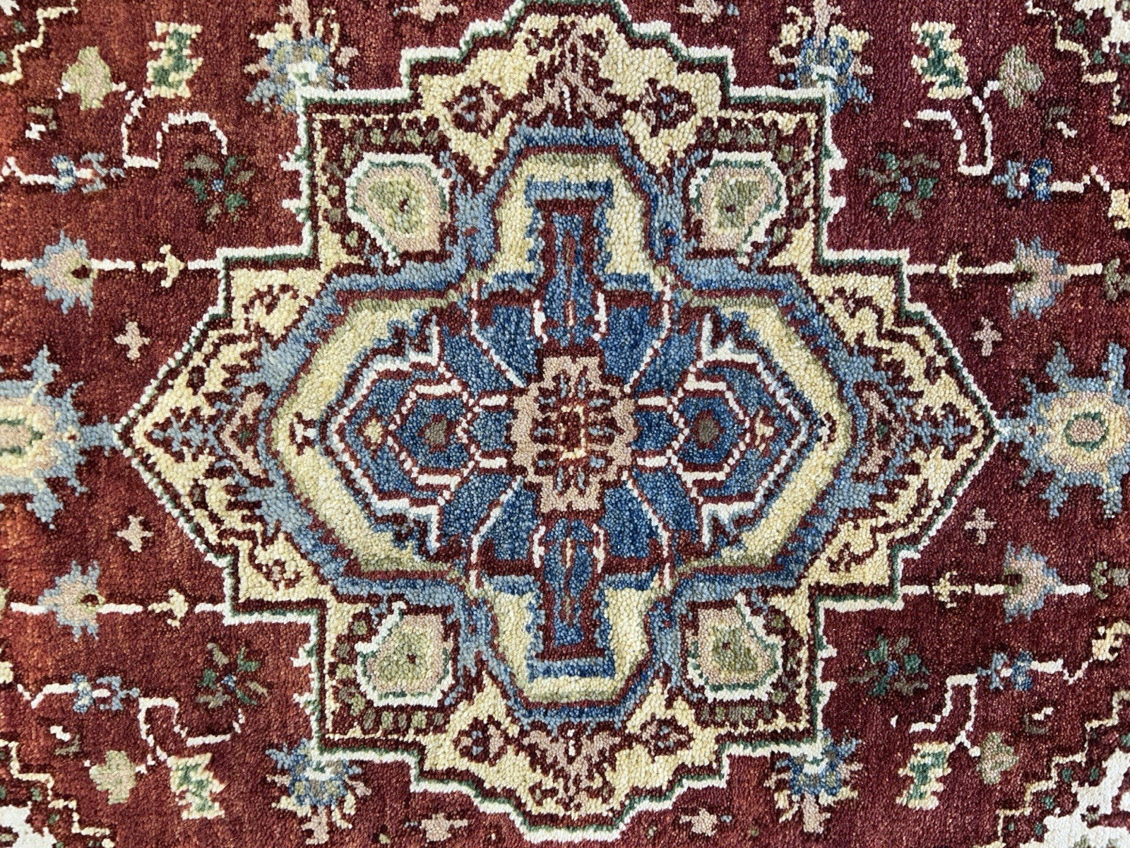 3’x4’11” Hand-Knotted 100% Wool Indoserapi Area Rug - Carpet