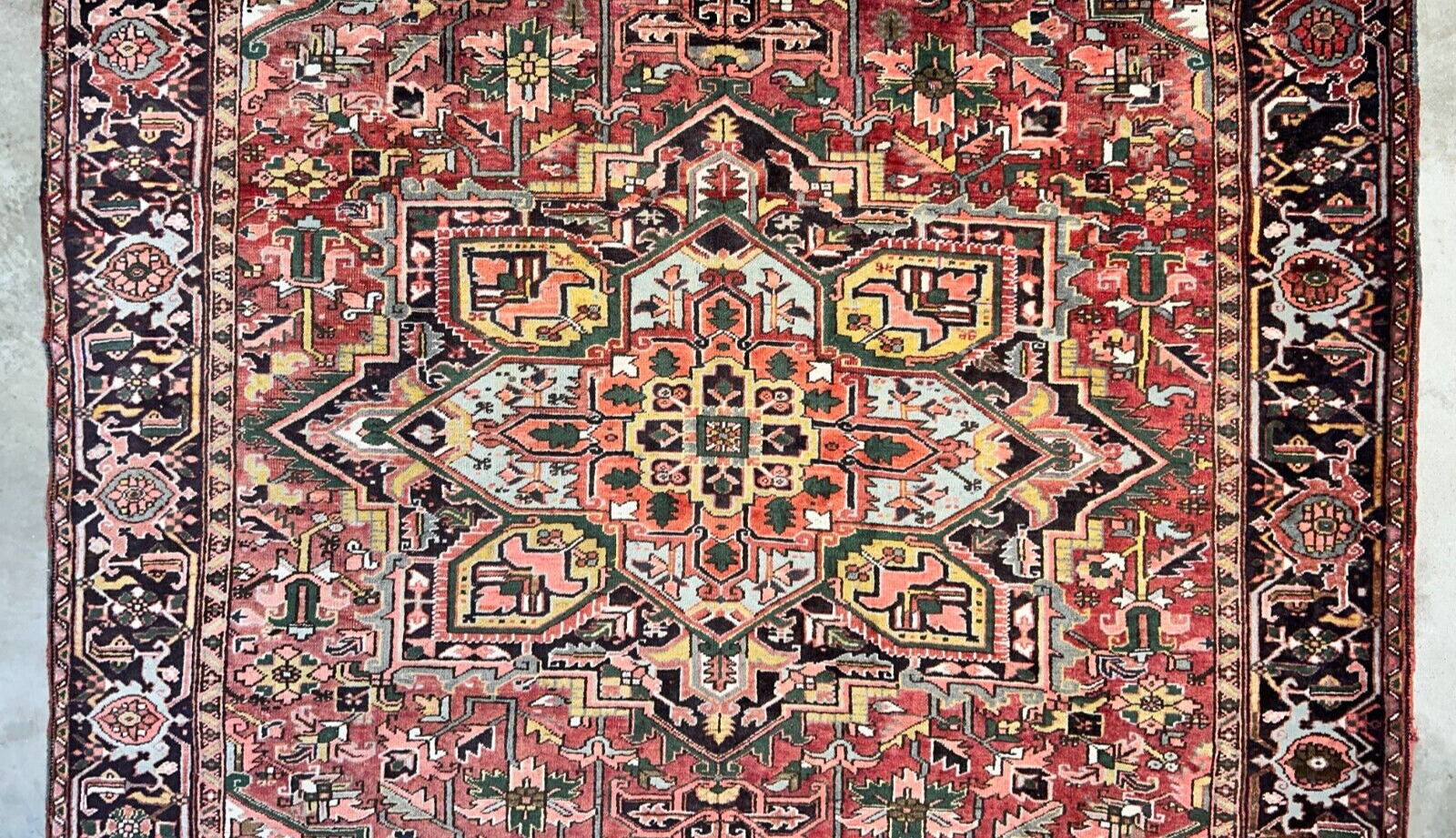 9'7"x12'8" Hand-Knotted 100% Lamb Wool Herize Carpet - Area Rug