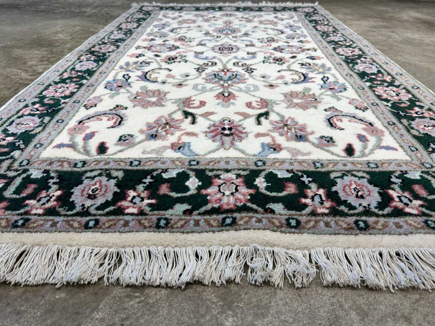 2'1"x5'1" Hand-Knotted 100% Wool Pile All-Over Area Rug