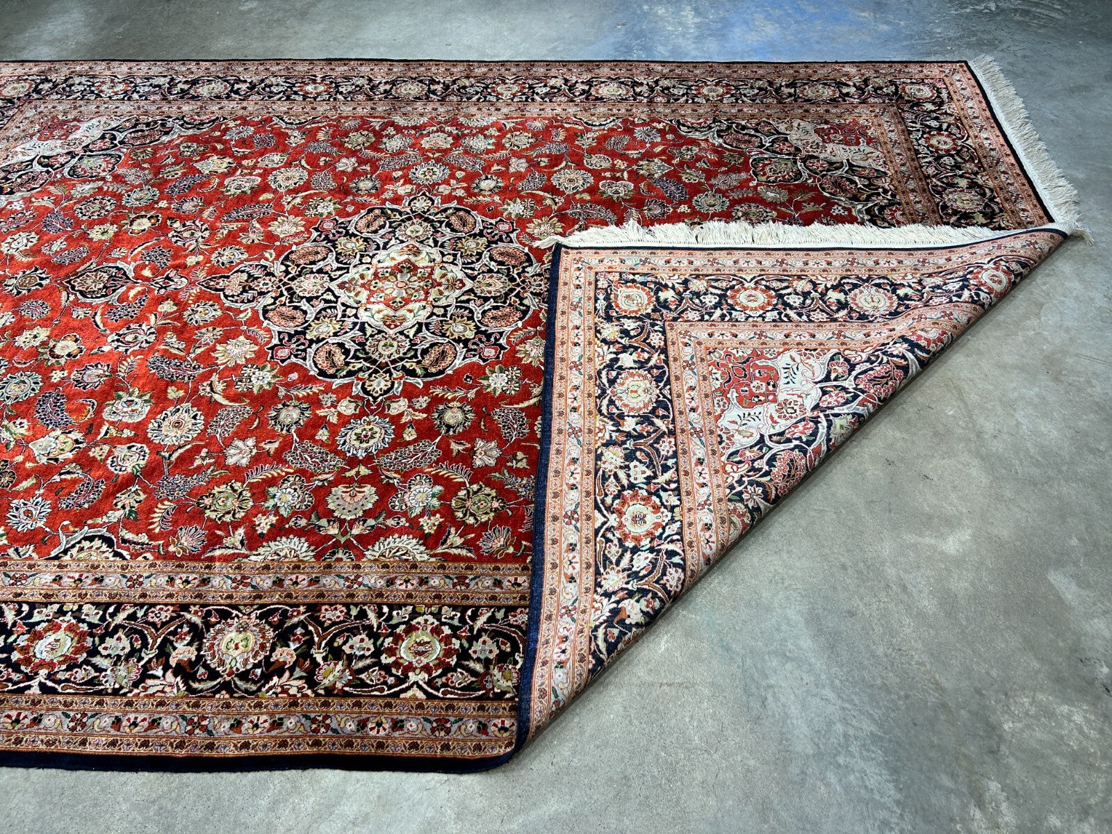 6'10"x9'9" Exquisite Hand-Knotted 100% Silk Kashane Rug