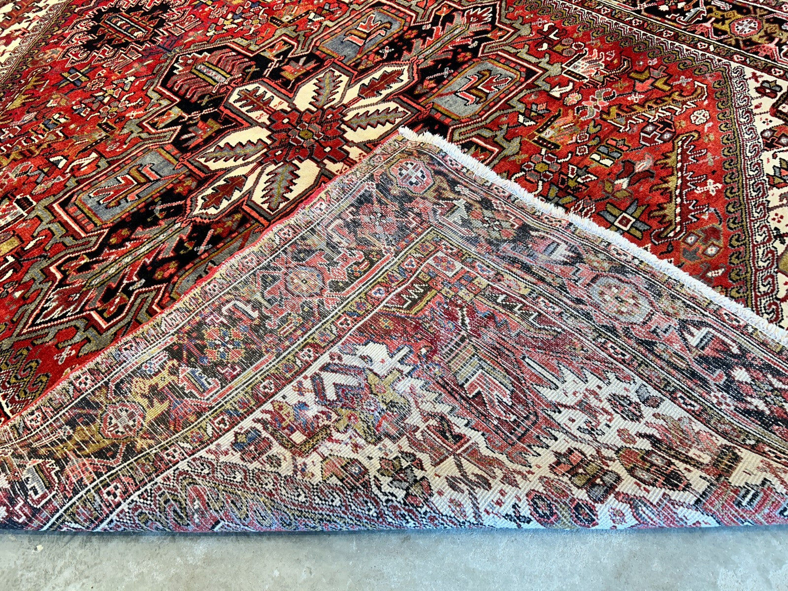 9'x11'5" Hand-Knotted 100% Wool Pile Herize Rug