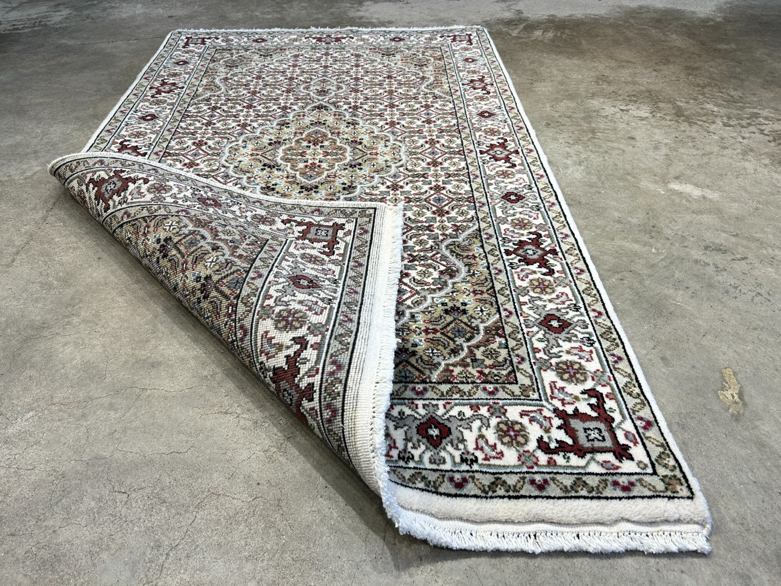 3'x5' Hand-Knotted Wool & Silk Pile Tabrize Mahi Rug