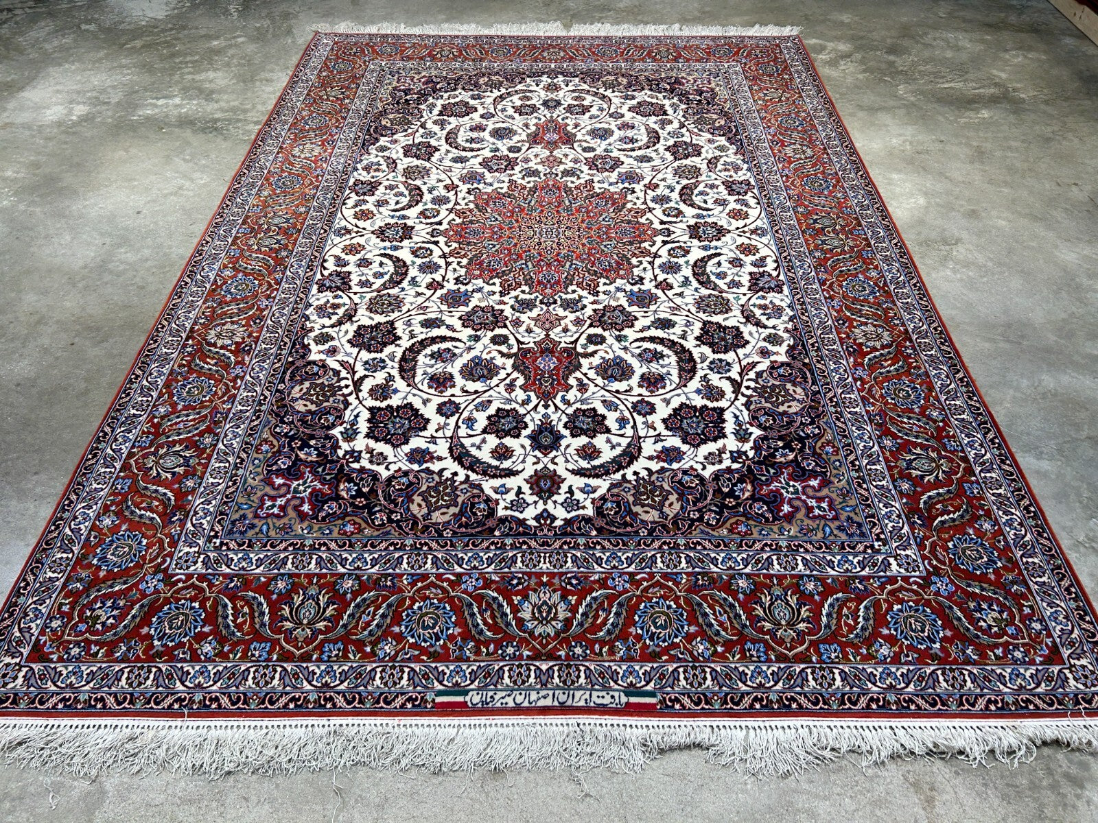 6'9"x9'10" Extra Fine Hand-Knotted Wool & Silk Isfahane Seirafian Rug