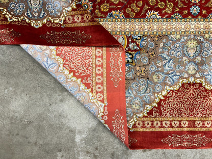 9'8"x13'6" Exquisite Signed Hand-Knotted 100% Silk Qume Rug