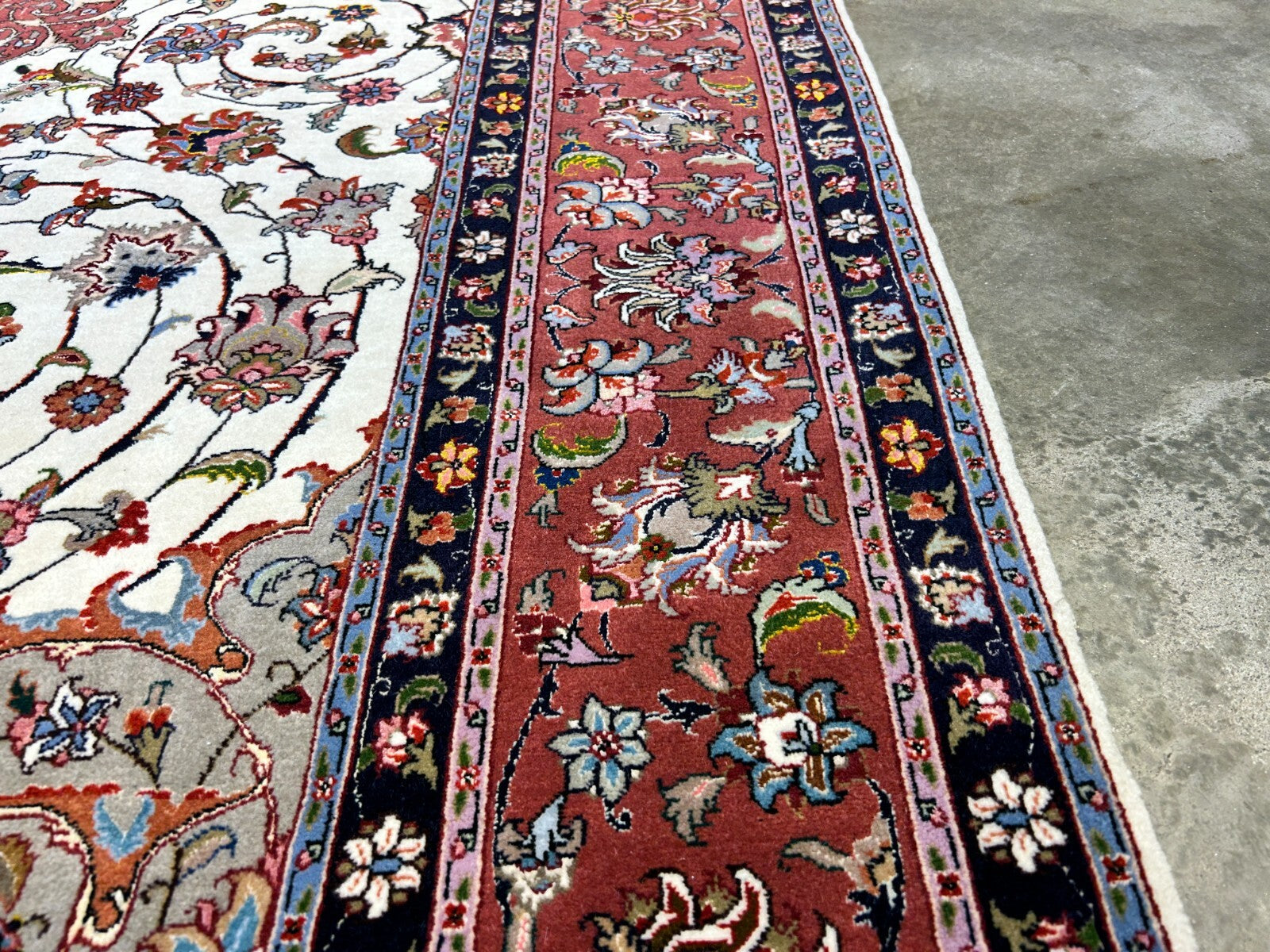 6'2"x9'3" Fine Hand-Knotted Wool & Silk Blend Tabrize Carpet - Area Rug