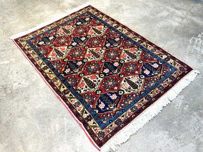 3'3"x4'9" Hand-Knotted 100% Lamb Wool Bakhtiarie Area Rug