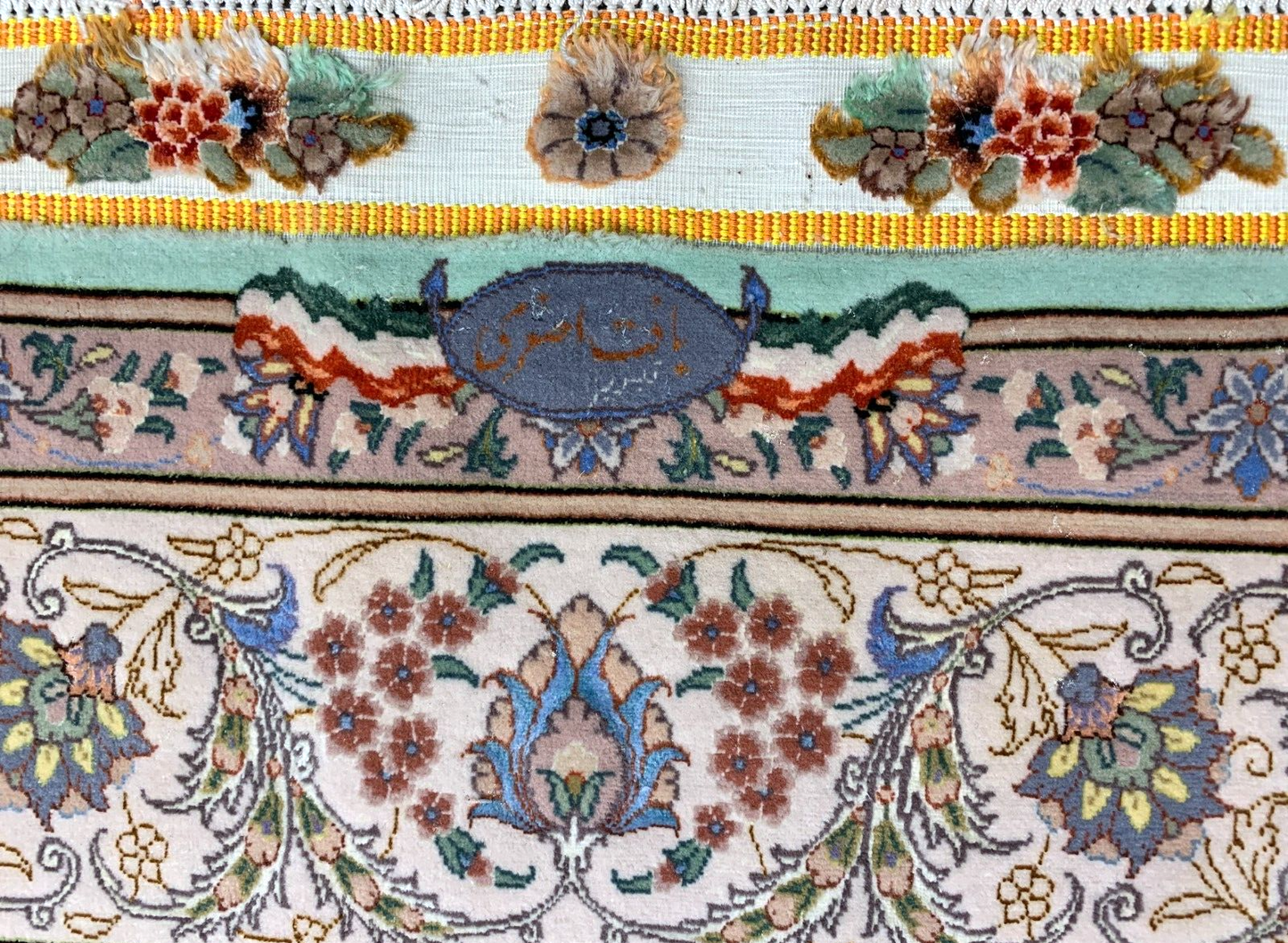 4'10"x7' Extremely Fine Hand-Knotted Wool & Silk Blend Tabrize Carpet - Area Rug