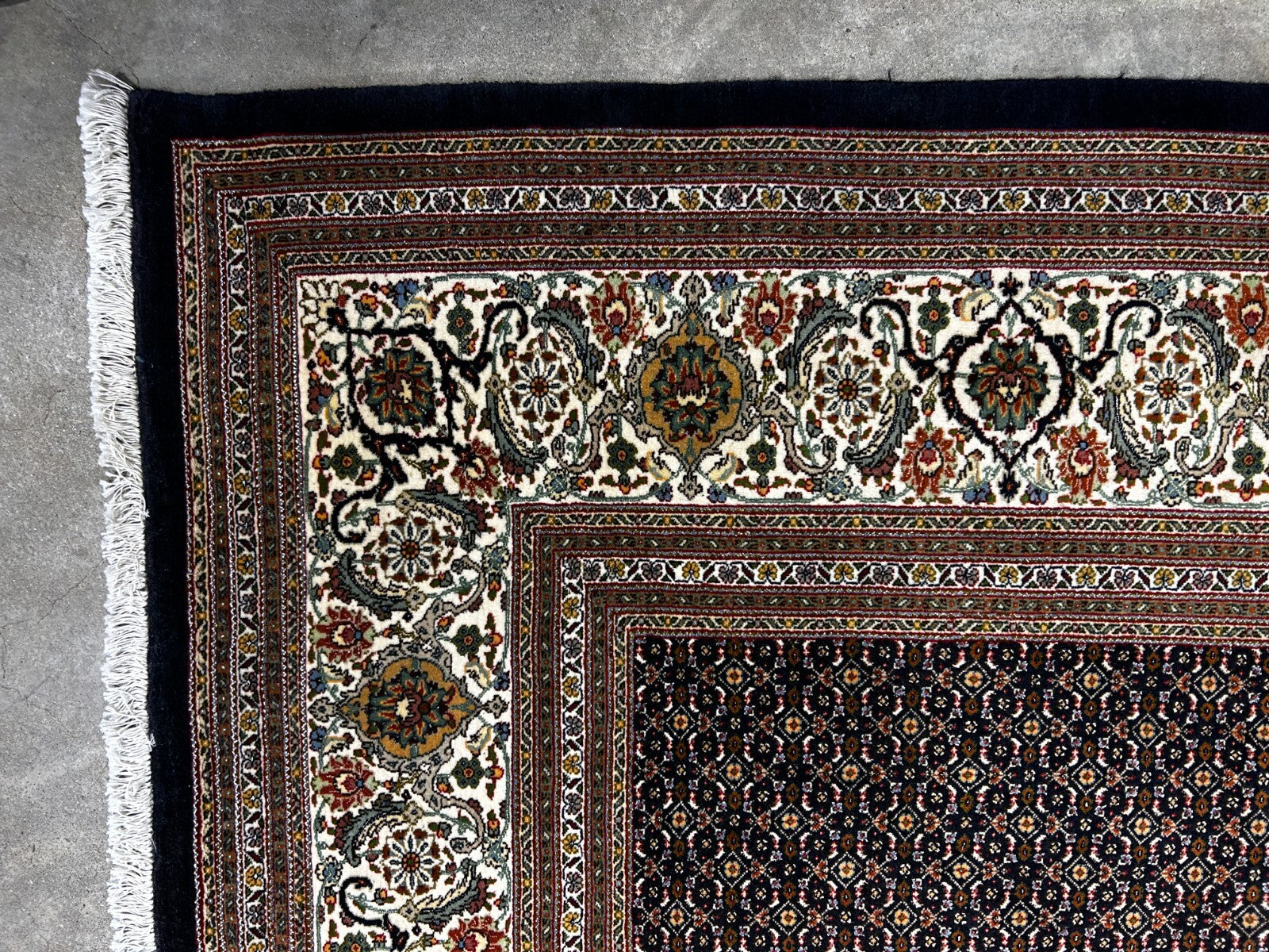 8'4"x11'2" Fine Hand-Knotted 100% Wool Pile Tabrize Fish Style Rug - Carpet