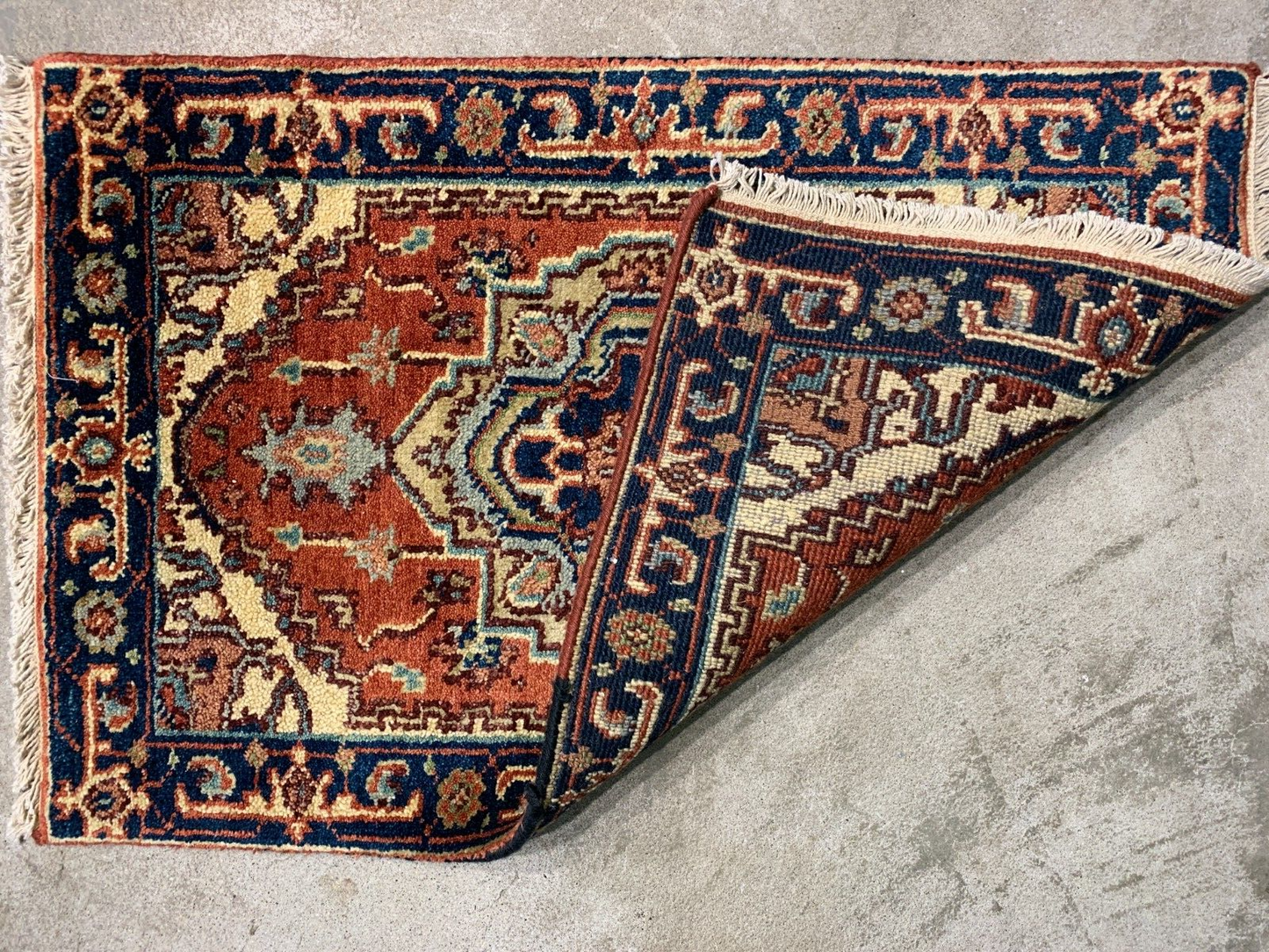 2'x3' Hand-Knotted 100% Wool Herize Design Carpet - Area Rug