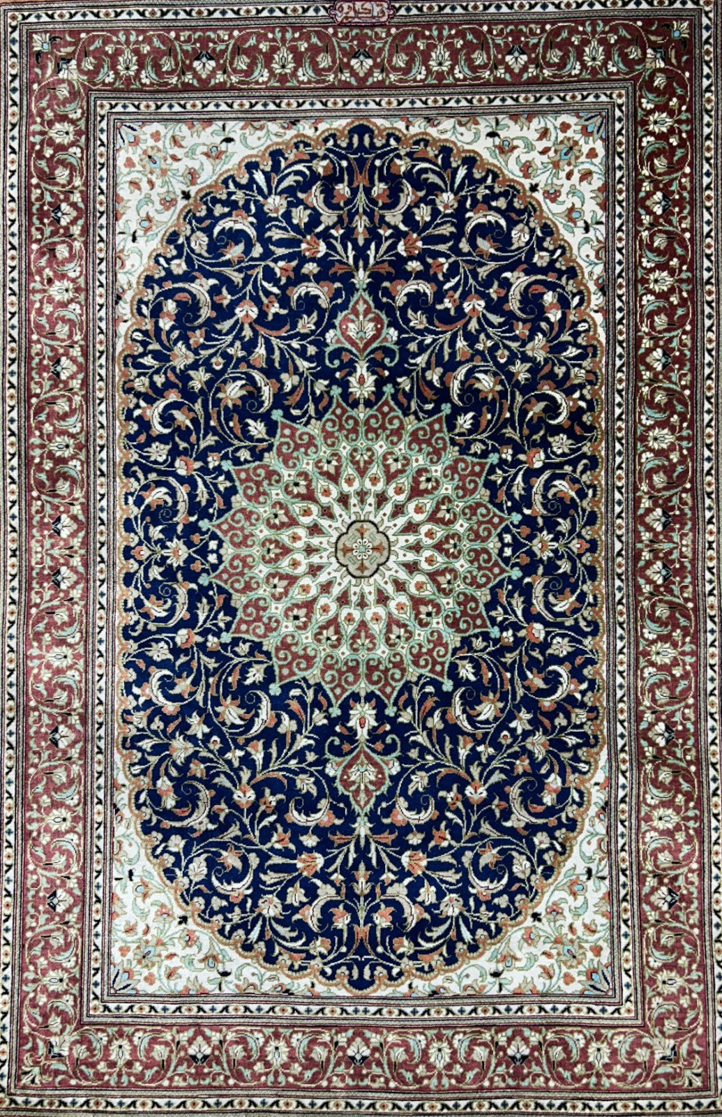2'8"x4'1" Exquisite Extra-Fine Hand-Knotted 100% Silk Qume Area Rug