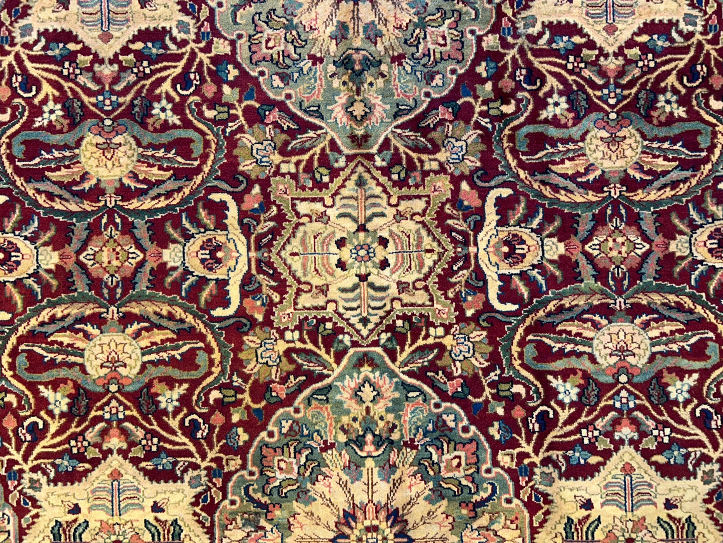 9'1"x12'3" Very Fine Hand-Knotted 100% Fine Wool Pile IndoTabriz Rug