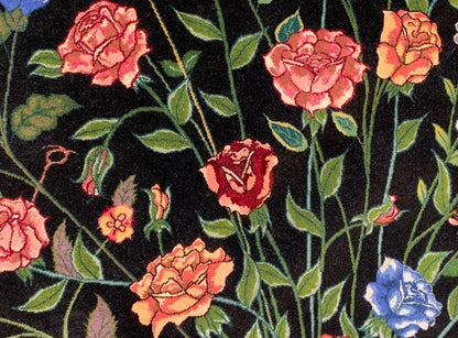 3'3"x3'4" Fine Hand-Knotted 100% Wool Pile Pictorial Tabrize Rug