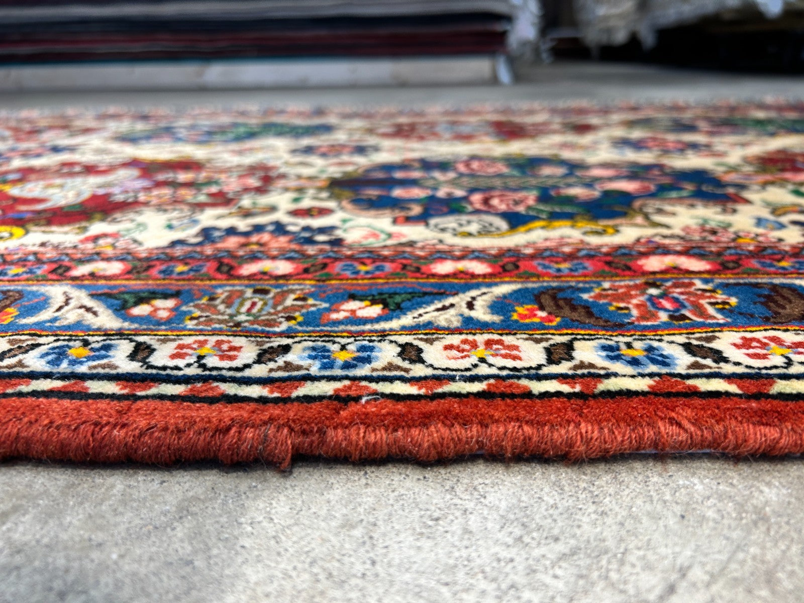 3'x5'1" Hand-Knotted 100% Wool Pile Bakhtiarie Area Rug
