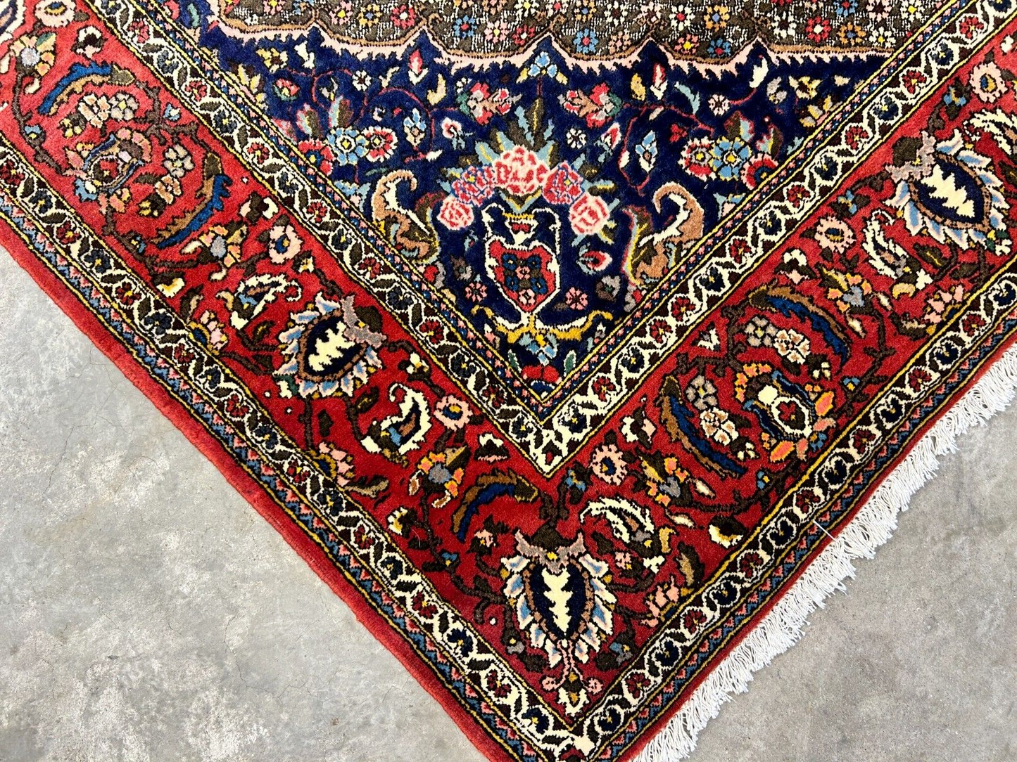 6'6"x10'0" Hand-Knotted 100% Wool Pile Bakhtiarie Carpet - Area Rug