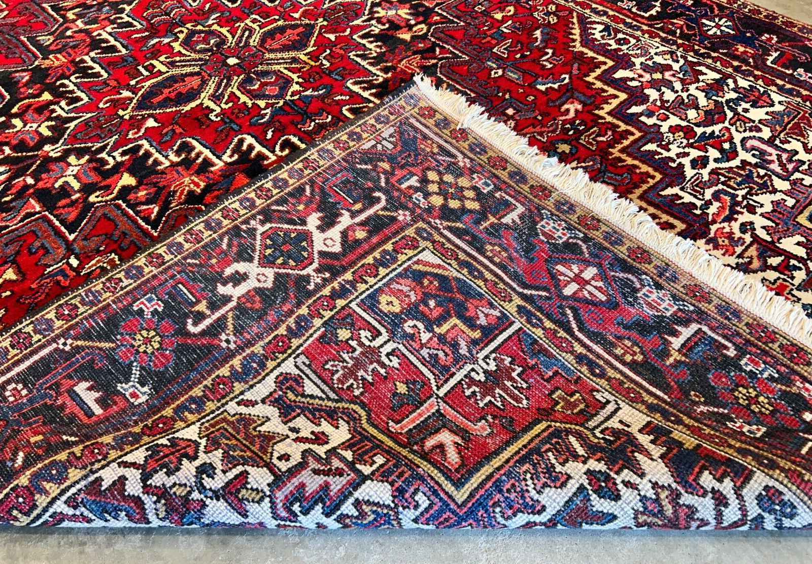 7'8"x11'5" Hand-Knotted 100% Wool Pile Herize Rug